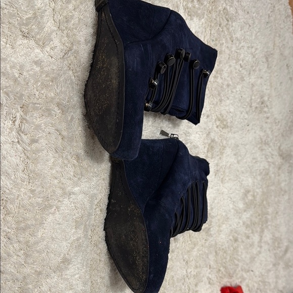 RACHEL Rachel Roy Dark Blue Wedge Boots - Picture 4 of 6